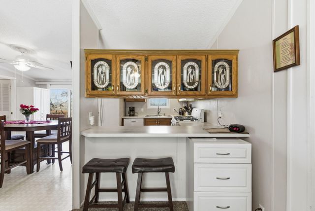 30 Hidden Bluff Road, Blue Eye, MO 65611