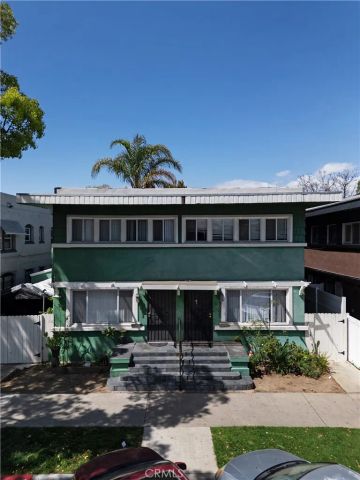 643 Elm Avenue, Long Beach, CA 90802