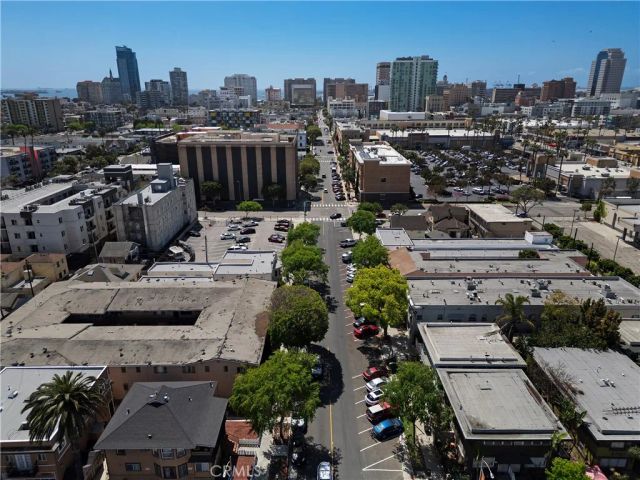 643 Elm Avenue, Long Beach, CA 90802