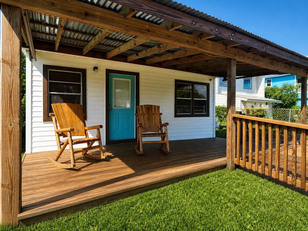 278 Shelter Cove Drive, Livingston, TX 77351