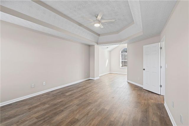 565 Amish Avenue, Riverdale, GA 30296