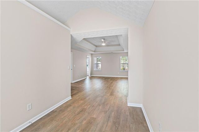 565 Amish Avenue, Riverdale, GA 30296