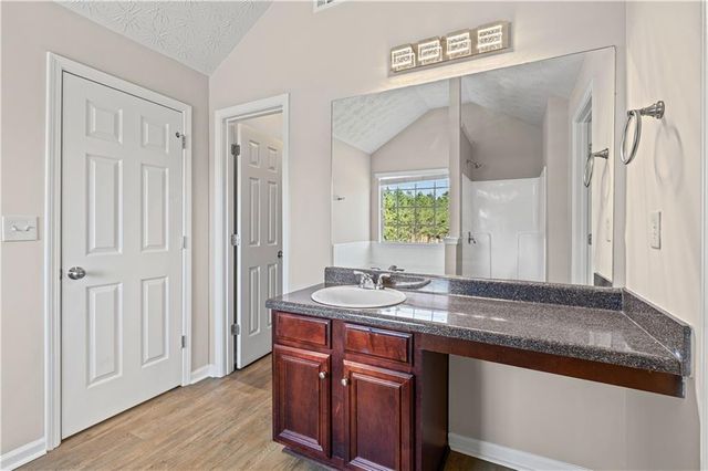 565 Amish Avenue, Riverdale, GA 30296