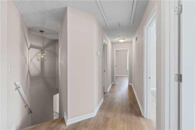 565 Amish Avenue, Riverdale, GA 30296