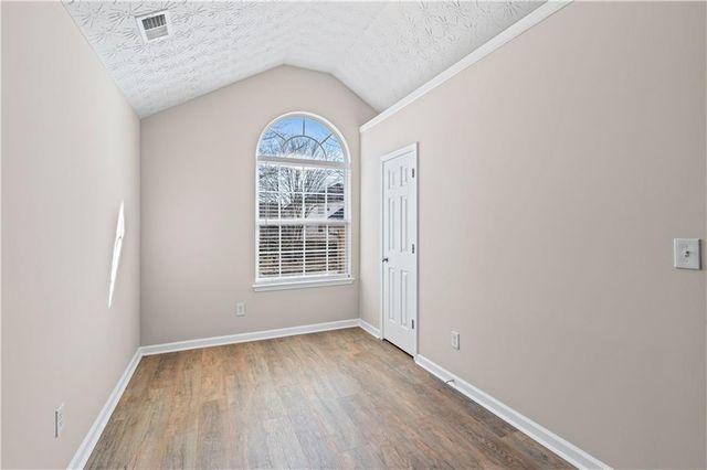 565 Amish Avenue, Riverdale, GA 30296