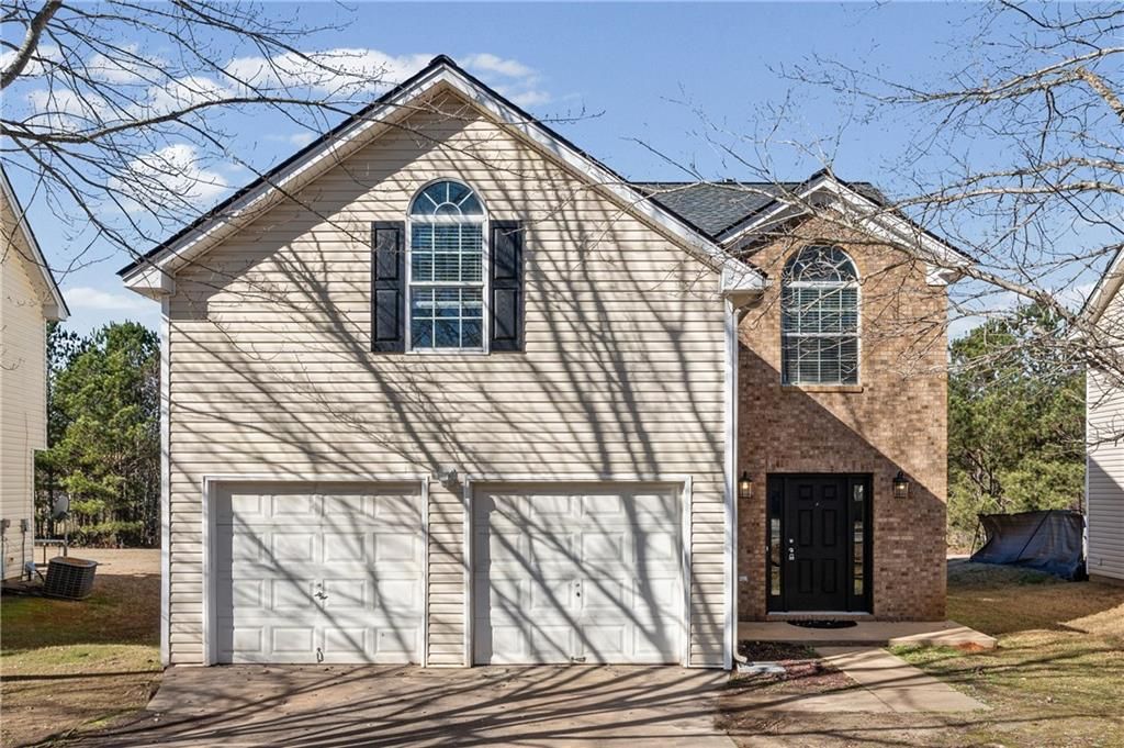 565 Amish Avenue, Riverdale, GA 30296