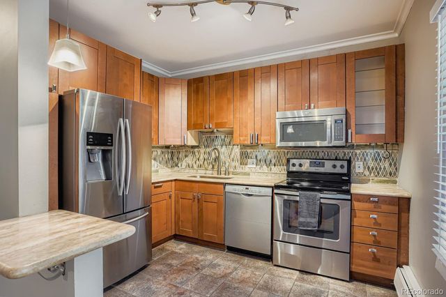 960 N Sherman Street 1B, Denver, CO 80203