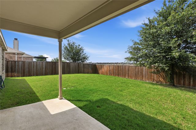 2207 Heaton Street, Forney, TX 75126