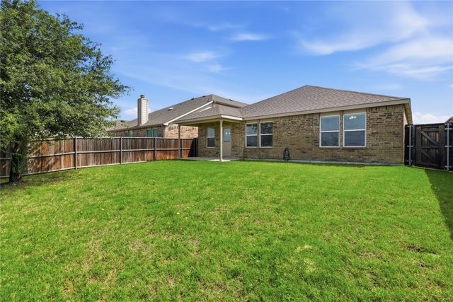 2207 Heaton Street, Forney, TX 75126