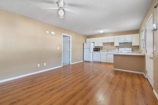 4150 Horseshoe Rd N Apt 55, Little River, SC 29566