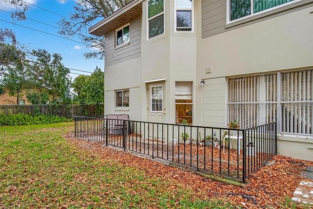2294 BELGIAN LANE 20, Clearwater, FL 33763