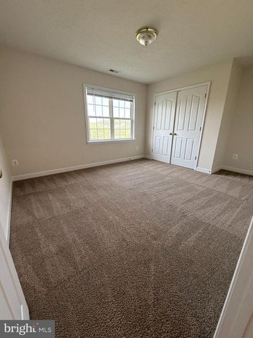 4114 DERBYSHIRE LN, Fredericksburg, VA 22408