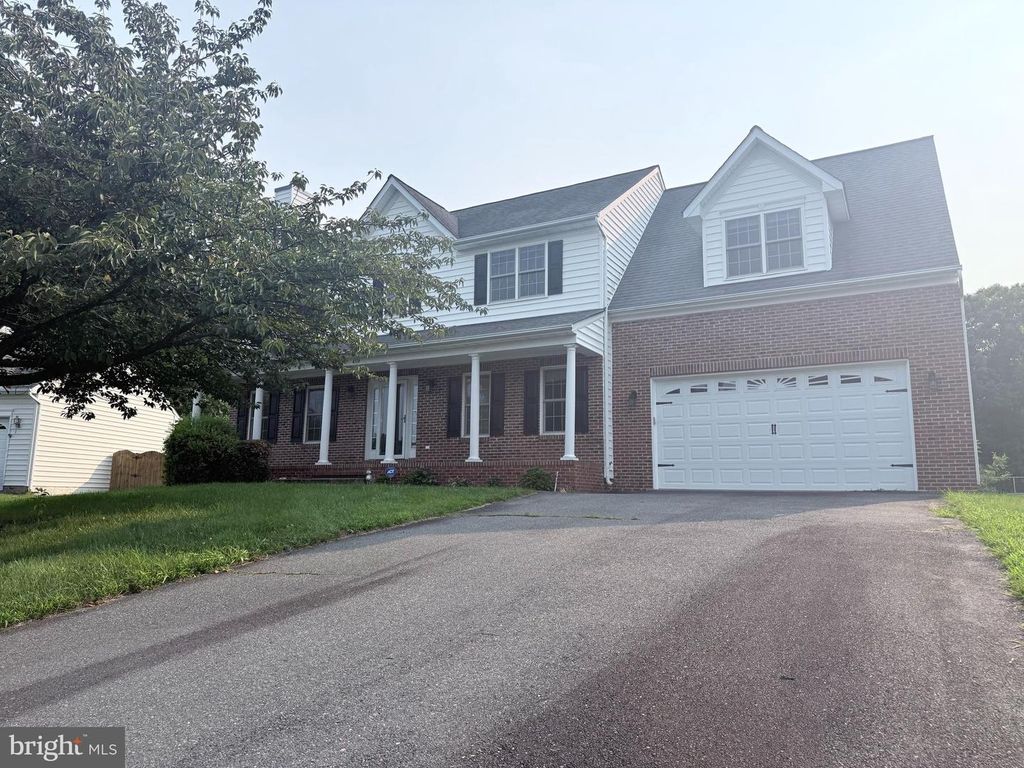 4114 DERBYSHIRE LN, Fredericksburg, VA 22408
