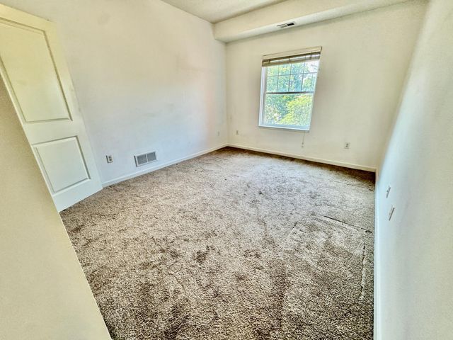 619 8th Street SE 309, Minneapolis, MN 55414