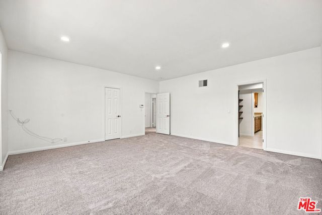 10669 La Grange Avenue, Los Angeles, CA 90025