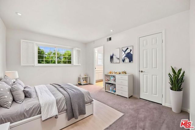 10669 La Grange Avenue, Los Angeles, CA 90025