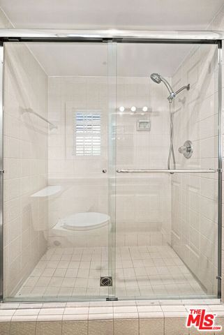 10669 La Grange Avenue, Los Angeles, CA 90025
