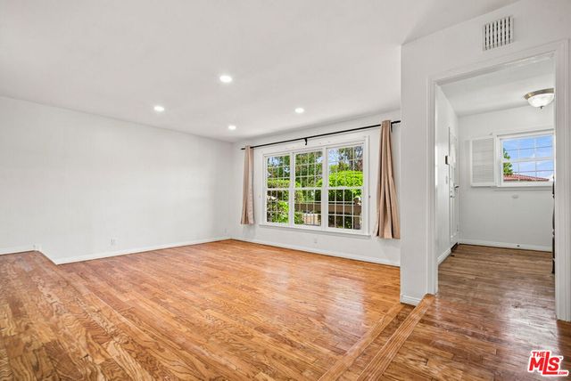 10669 La Grange Avenue, Los Angeles, CA 90025
