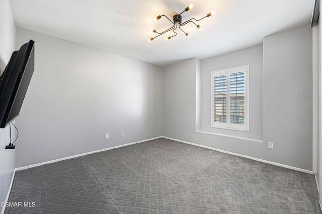 92 Calle Segunda, Camarillo, CA 93010