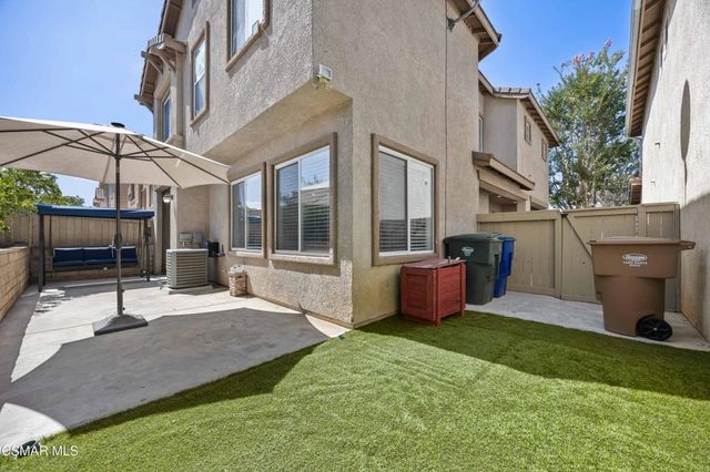 92 Calle Segunda, Camarillo, CA 93010