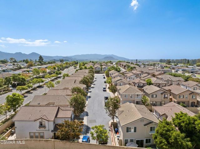 92 Calle Segunda, Camarillo, CA 93010