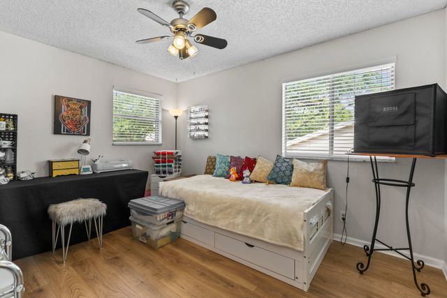 2030 Discovery Circle E, Deerfield Beach, FL 33442
