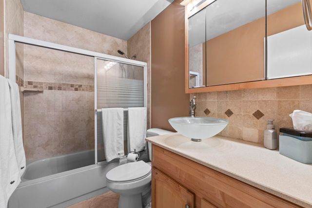 2030 Discovery Circle E, Deerfield Beach, FL 33442
