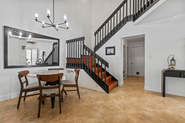 2030 Discovery Circle E, Deerfield Beach, FL 33442