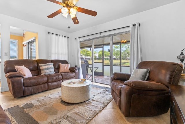 2030 Discovery Circle E, Deerfield Beach, FL 33442