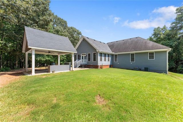 1194 Foster Road, Statham, GA 30666