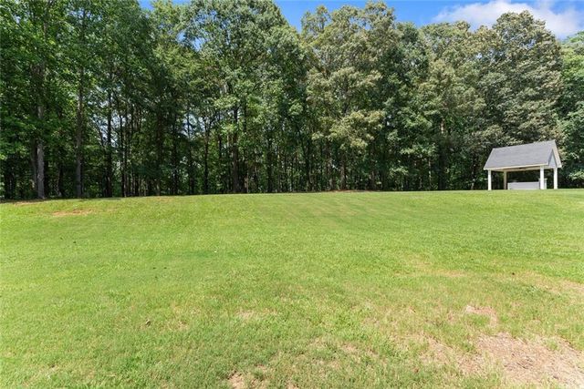 1194 Foster Road, Statham, GA 30666