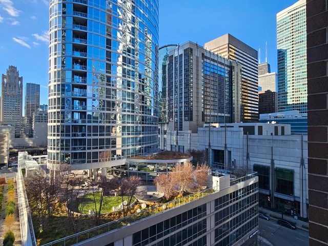 480 N McClurg Court 1219, Chicago, IL 60611