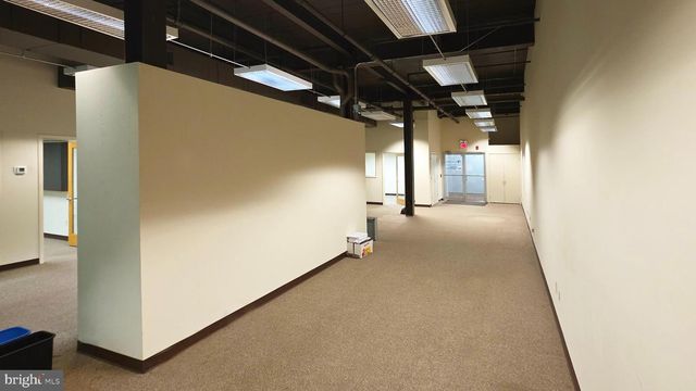 3901 MAIN ST, Philadelphia, PA 19127