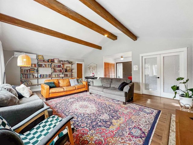 960 SHING WA UK DRIVE, Marinette, WI 54143