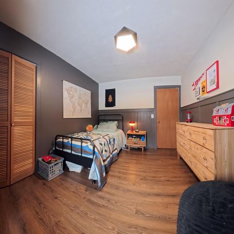 960 SHING WA UK DRIVE, Marinette, WI 54143