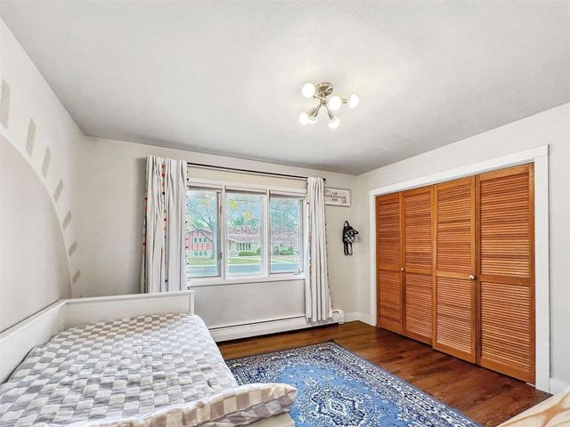 960 SHING WA UK DRIVE, Marinette, WI 54143