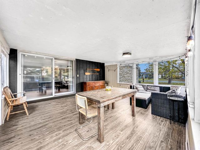 960 SHING WA UK DRIVE, Marinette, WI 54143