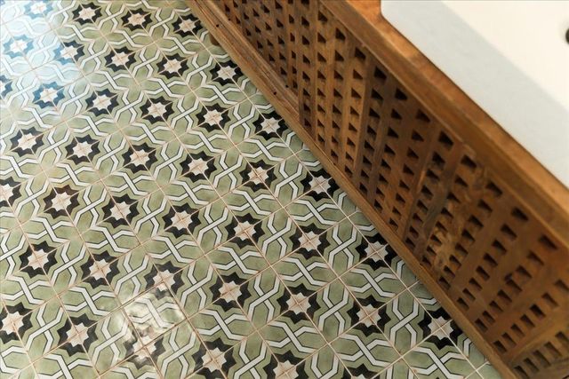 200 W 40th Street, Minneapolis, MN 55409