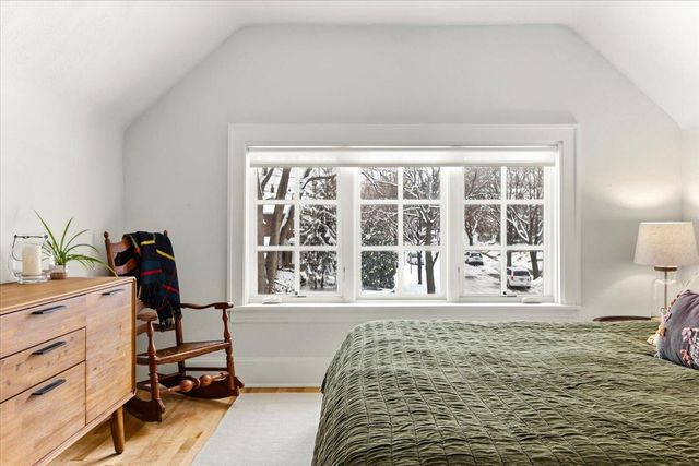 200 W 40th Street, Minneapolis, MN 55409