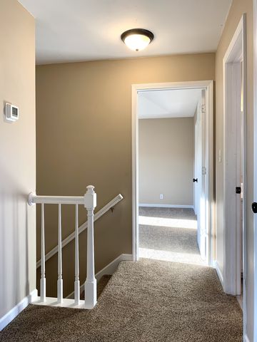 1233 Cobblestone Ln, Clarksville, TN 37042