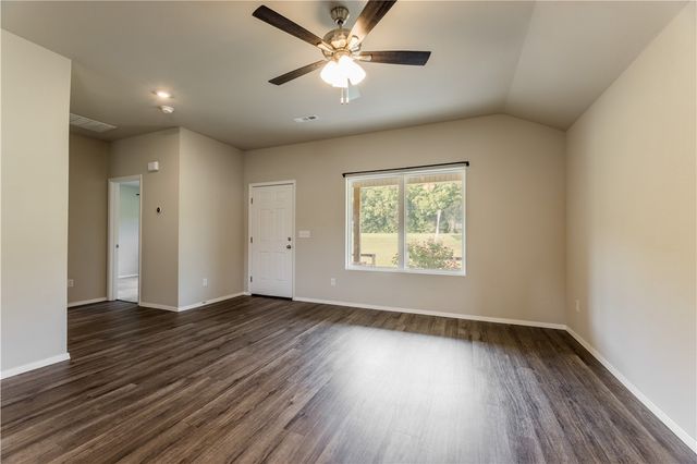 3067 S Saline Alley, Fayetteville, AR 72701