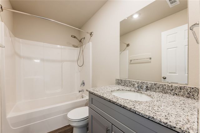 3067 S Saline Alley, Fayetteville, AR 72701