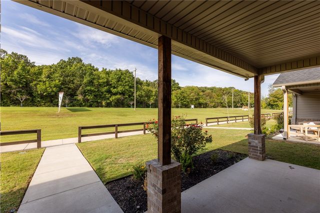 3067 S Saline Alley, Fayetteville, AR 72701