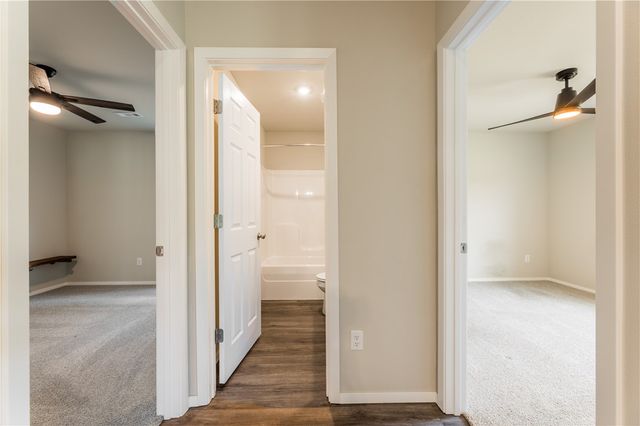 3067 S Saline Alley, Fayetteville, AR 72701