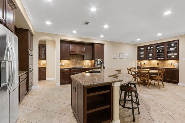 2619 Silver Shadow, Conroe, TX 77304