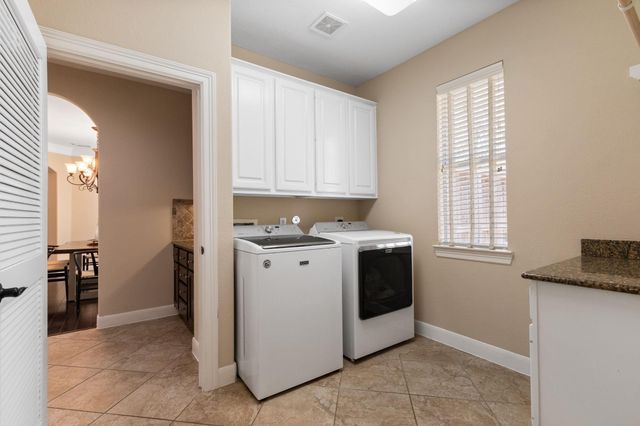 2619 Silver Shadow, Conroe, TX 77304