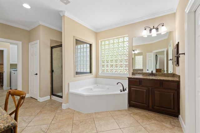2619 Silver Shadow, Conroe, TX 77304