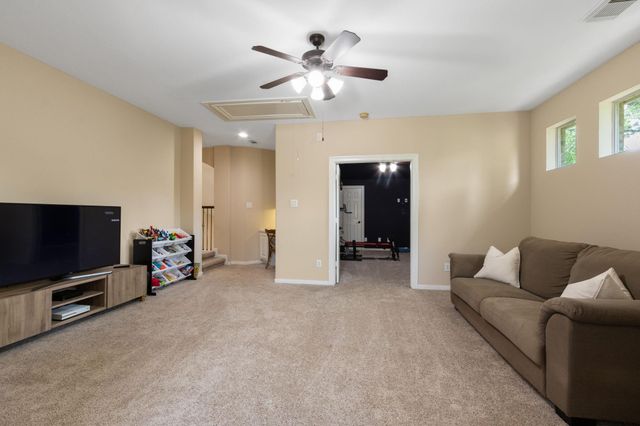2619 Silver Shadow, Conroe, TX 77304