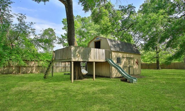 2619 Silver Shadow, Conroe, TX 77304