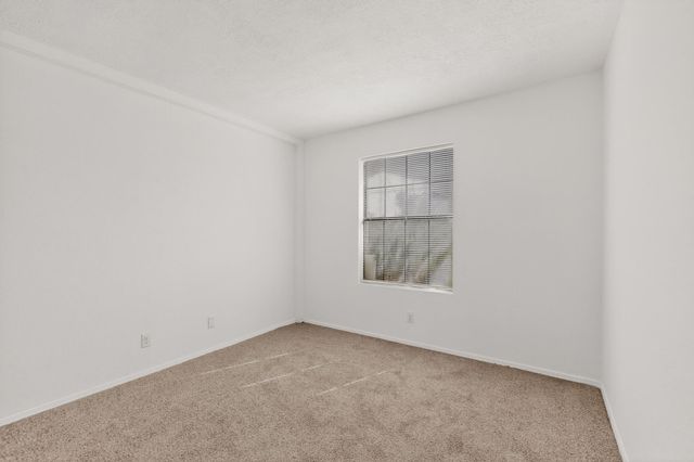 331 Nicklaus Drive SE, Rio Rancho, NM 87124